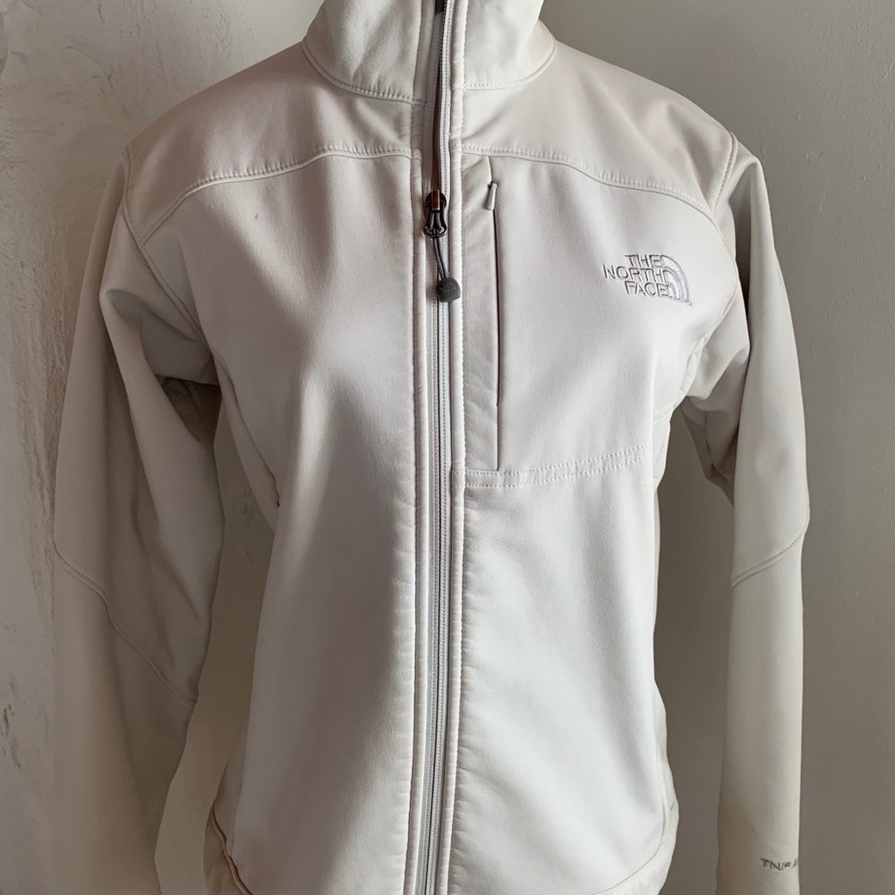 The North Face Apex Bionic Softshell Jacket - Picture 2 of 6